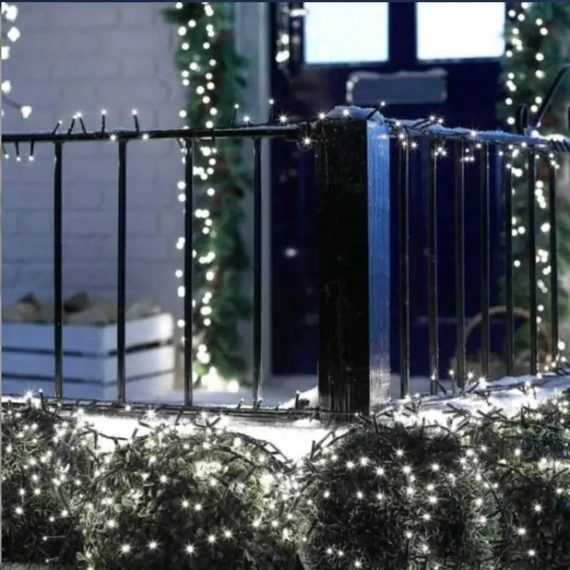 Decoratiune cu Incarcare Solara 50 metri 500 led - Alb Rece